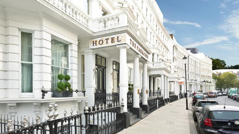 The Park City Grand Plaza Kensington Hotel — building