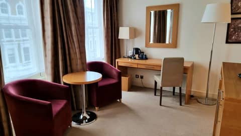 The Park City Grand Plaza Kensington Hotel — hotel room