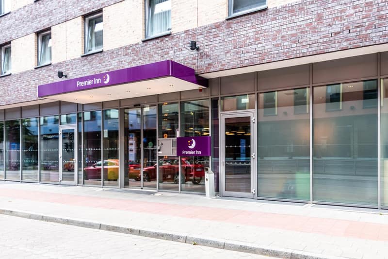 Premier Inn Hamburg City Millerntor — building