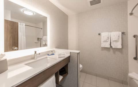 Holiday Inn Express & Suites - Phoenix North - Happy Valley by IHG — photo 8