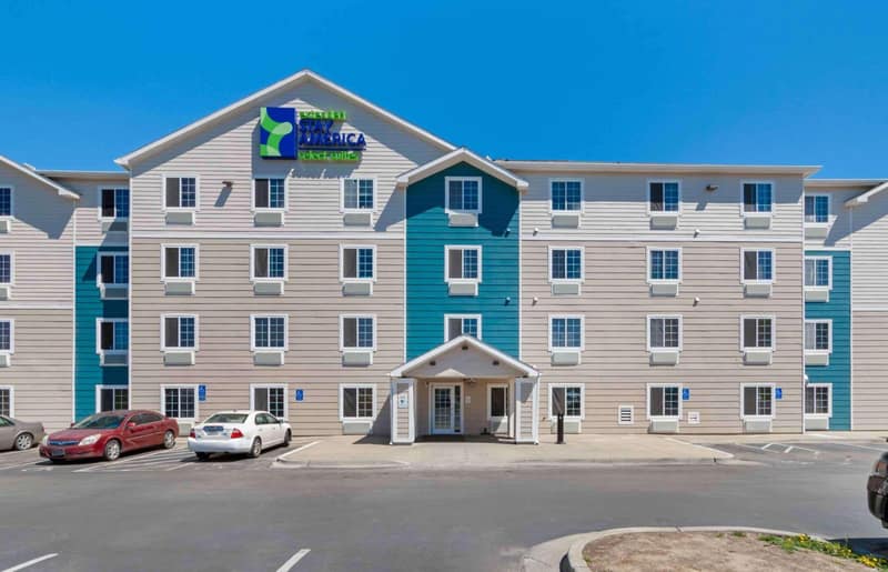 Extended Stay America Select Suites - Kansas City - South - I-49 — building