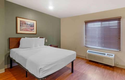 Extended Stay America Select Suites - Kansas City - South - I-49 — photo 3
