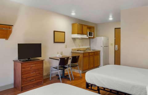 Extended Stay America Select Suites - Kansas City - South - I-49 — photo 7