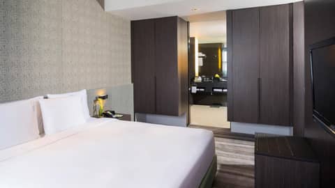 Holiday Inn Bangkok Sukhumvit by IHG — photo 3