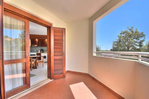 Bellavista Avenida By BeGuest — balance & terrace