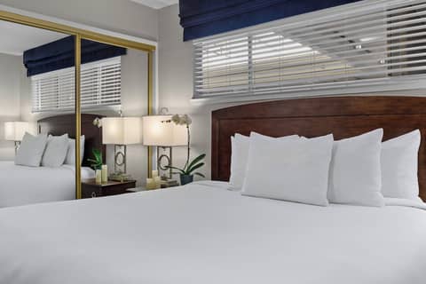 Suites At Fishermans Wharf — photo 2