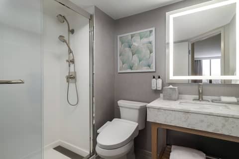 EVEN Hotel Detroit North - Troy — photo 8