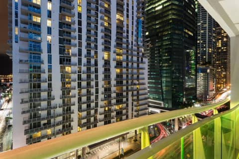 Courtyard Miami Downtown Brickell Area — photo 9