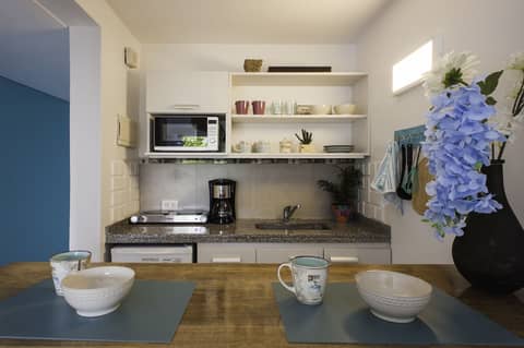 Soho Point Central — kitchen
