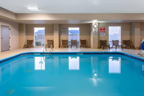 La Quinta by Wyndham Columbus West - Hilliard — photo 6