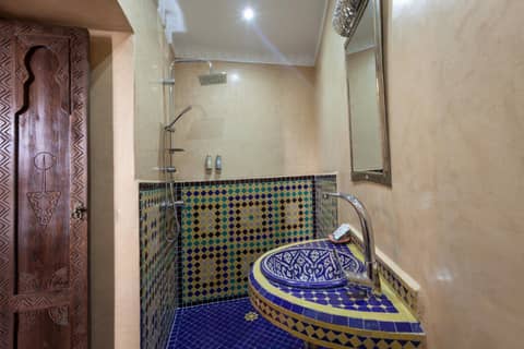 Riad Salman — bathroom