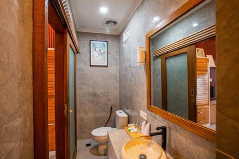 Surf Lodge Canggu — bathroom