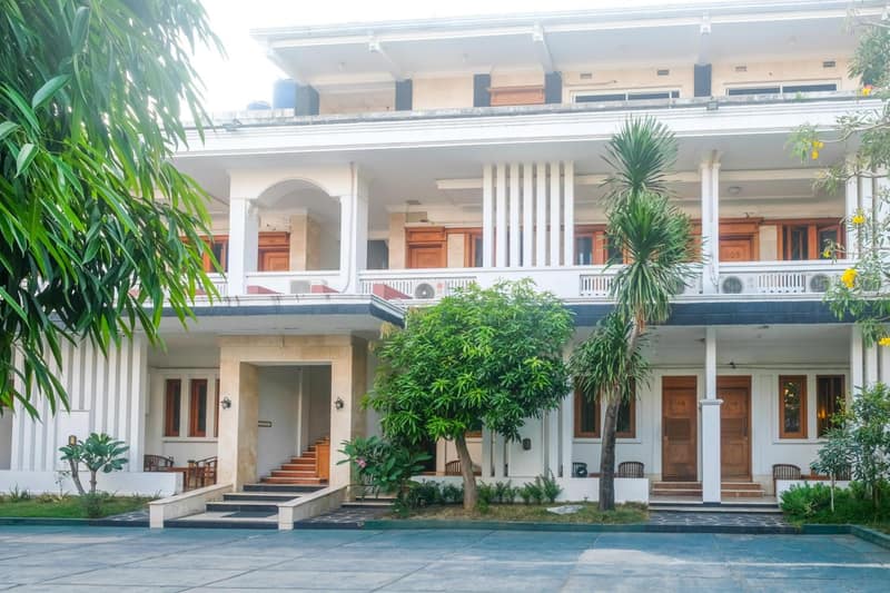 Urbanview Omah Pari Boutique Hotel — building