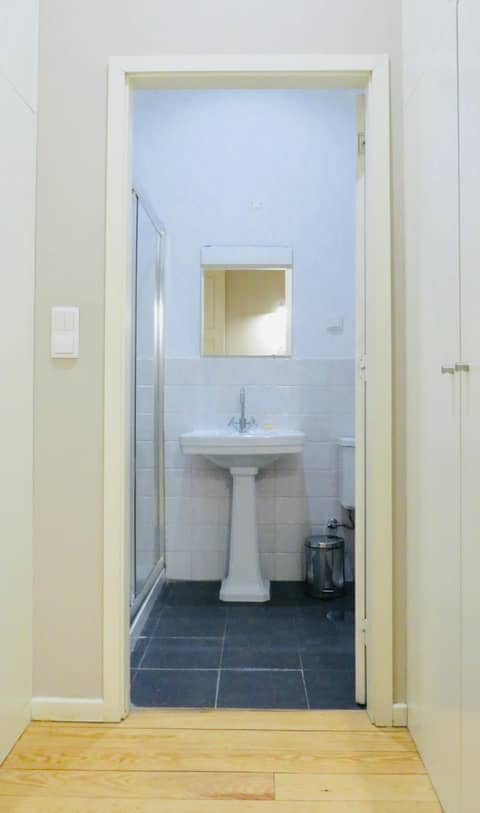 Porto Republica Ribeira — bathroom