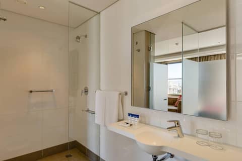 Protea Hotel by Marriott Cape Town Waterfront Breakwater Lodge — photo 3