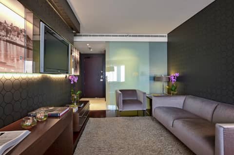 Porto Palácio Hotel by The Editory — hotel room