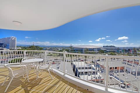 Broadbeach Holiday Apartments — photo 5