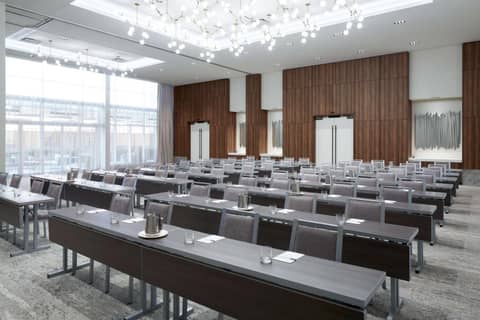 Hilton Garden Inn Montreal Midtown, Quebec, Canada — photo 7