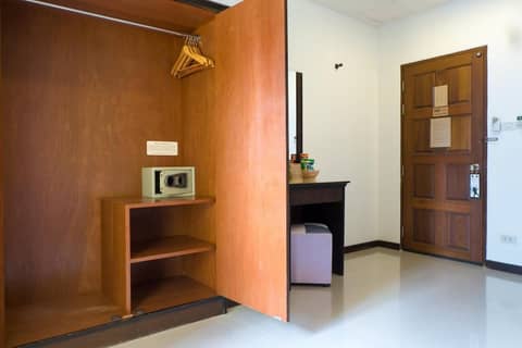 Bt Inn Patong — photo 7