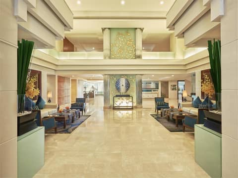 Centre Point Plus Hotel Silom — recepcion & lobby