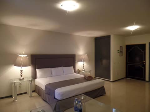 Hotel Suites Bernini — photo 7