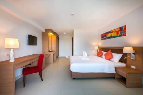 Riche Hua Hin — hotel room