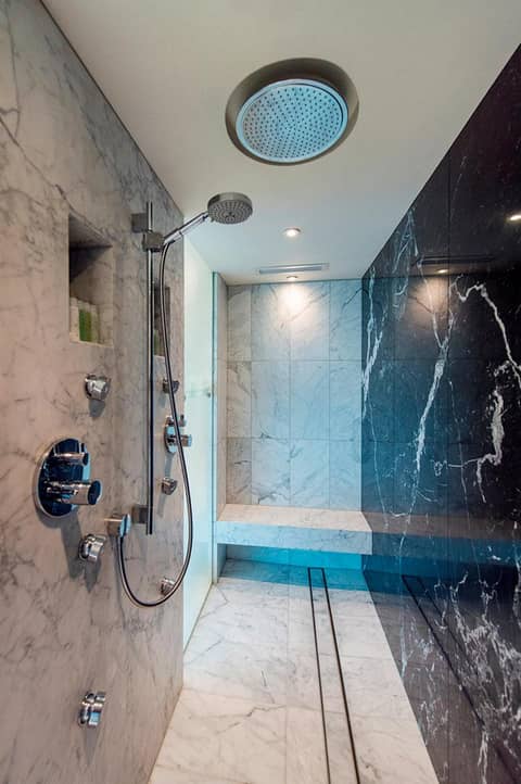 The Grand by SkyCity — bathroom