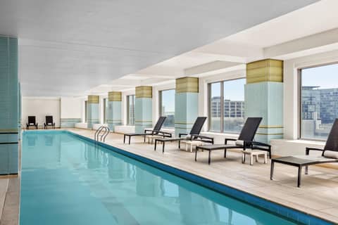 Renaissance Boston Seaport District — recepcion & lobby