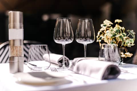 Grand Hôtel Champs-Elysées — dining