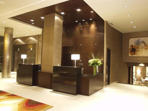 Hotel Conqueridor — recepcion & lobby
