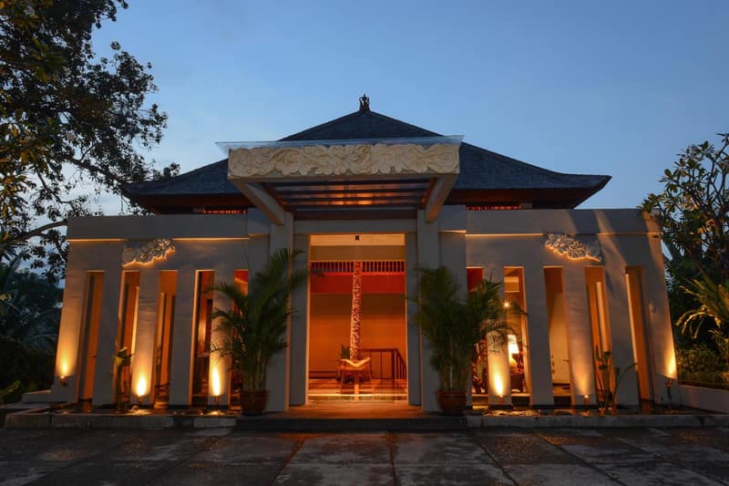 Ayuterra Resort — building