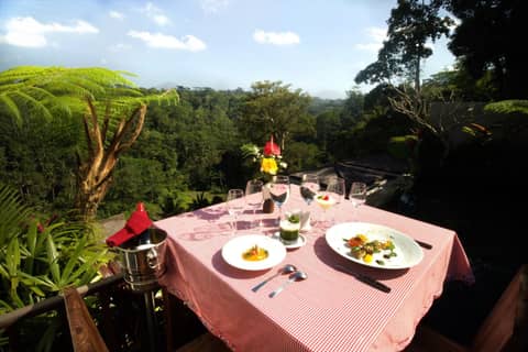 Ayuterra Resort — dining