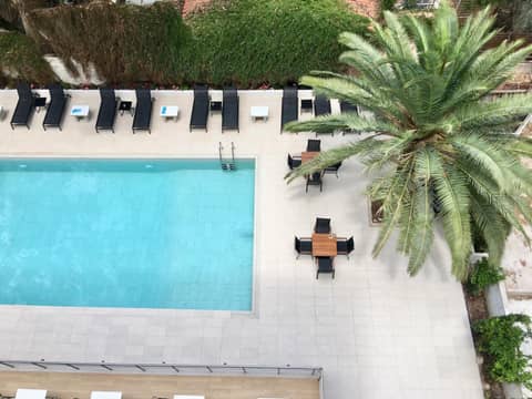 Athens coast hotel — photo 3