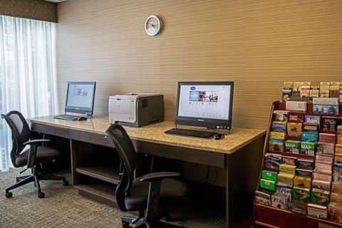 Hampton Inn Philadelphia-International Airport — photo 4