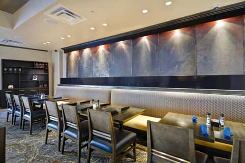 Holiday Inn Detroit Metro Airport by IHG — photo 3