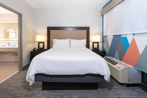 Holiday Inn Express & Suites Jacksonville Airport by IHG — photo 8