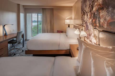 DoubleTree by Hilton Dallas-Farmers Branch — photo 2