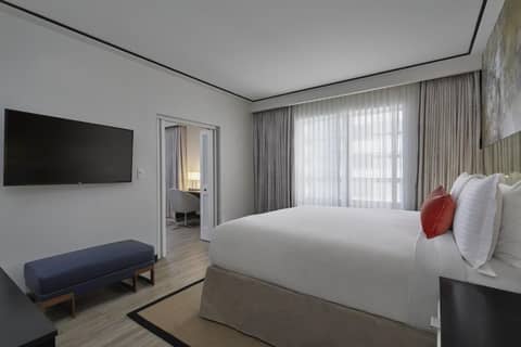 Loews Miami Beach Hotel — photo 2
