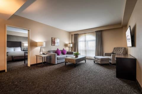 Grand Legacy At The Park — hotel room