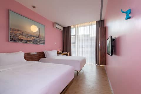 Shenzhen Dongmen Colour Hotel — photo 3