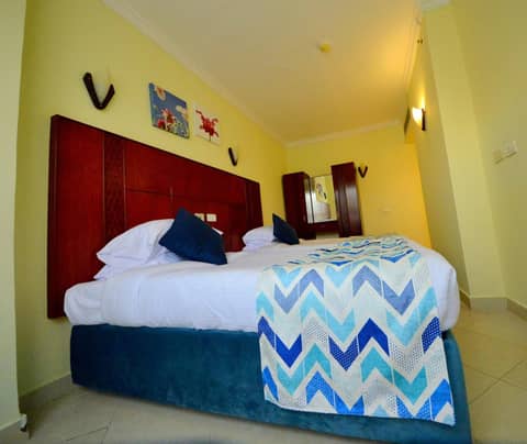 Sea Beach Edge By Rotana — hotel room