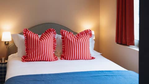 The Trade Boutique Hotel — bedroom