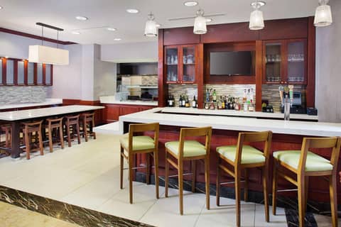 Hilton Garden Inn Virginia Beach Town Center — photo 3