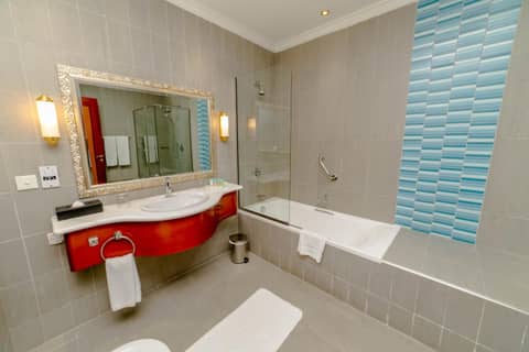 Sunday Hotel Al Barsha Dubai Mall of the Emirates Formerly Grand Excelsior Al barsha — photo 6