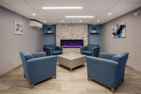 Wingate by Wyndham Detroit Metro Airport — photo 3