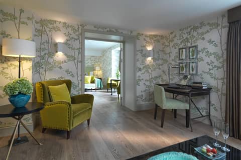 Brown's Hotel, a Rocco Forte Hotel — living room