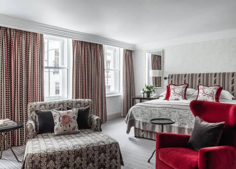 Brown's Hotel, a Rocco Forte Hotel — hotel room
