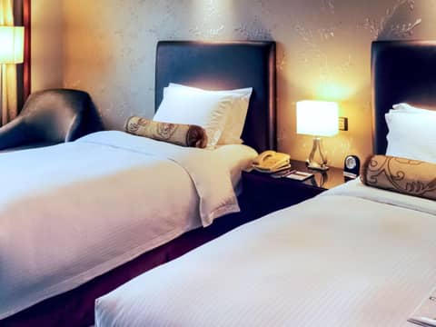 Grand Mercure Beijing Central — bedroom
