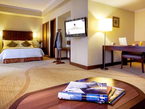 Grand Mercure Beijing Central — hotel room