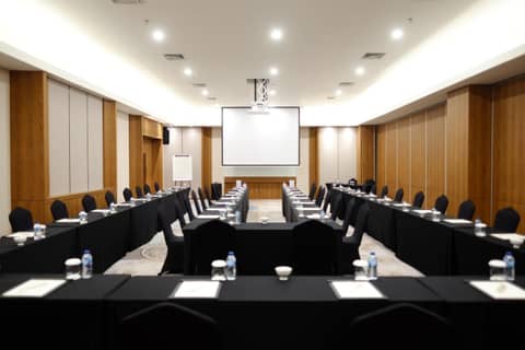 The Manohara Hotel Yogyakarta — photo 9